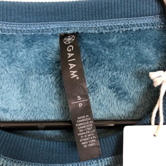 NWT Gaiam Lux Faux-Fur Pullover Sz S - Picture 5 of 9
